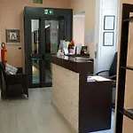 Hotel Everest