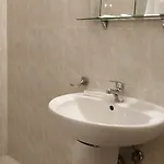 Hotel Everest 2*