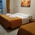 Hotel Everest 2*