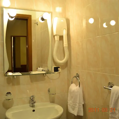 Everest Otel
