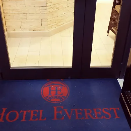Everest