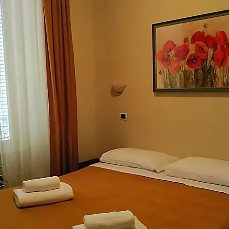 Everest Otel 2*