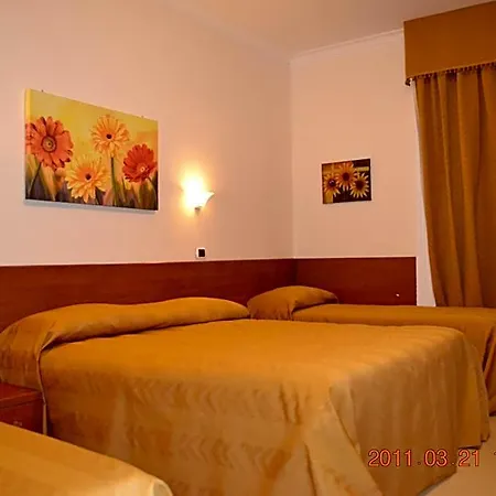 Everest Otel 2*