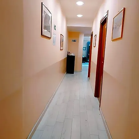 Everest Otel