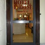 Hotel Everest 2*