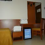 Everest Hotel 2*