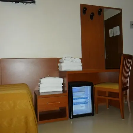 Everest Hotell 2*